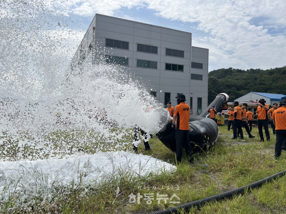 소방서, 포 소화약제 활용 화재진압훈련 진행